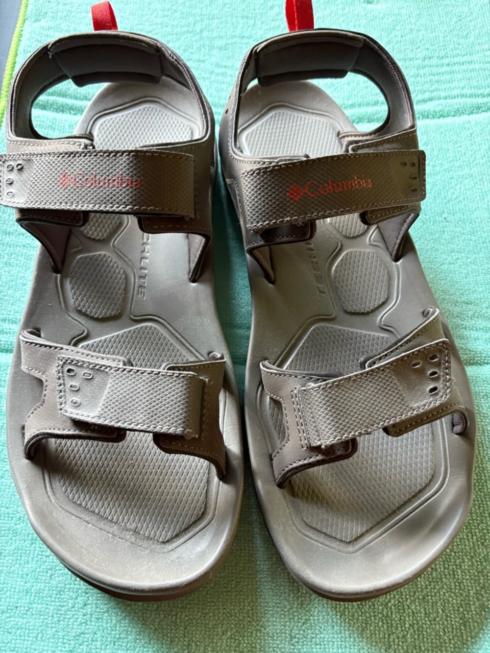Columbia Gray Adjustable Strap Sandals NWOT